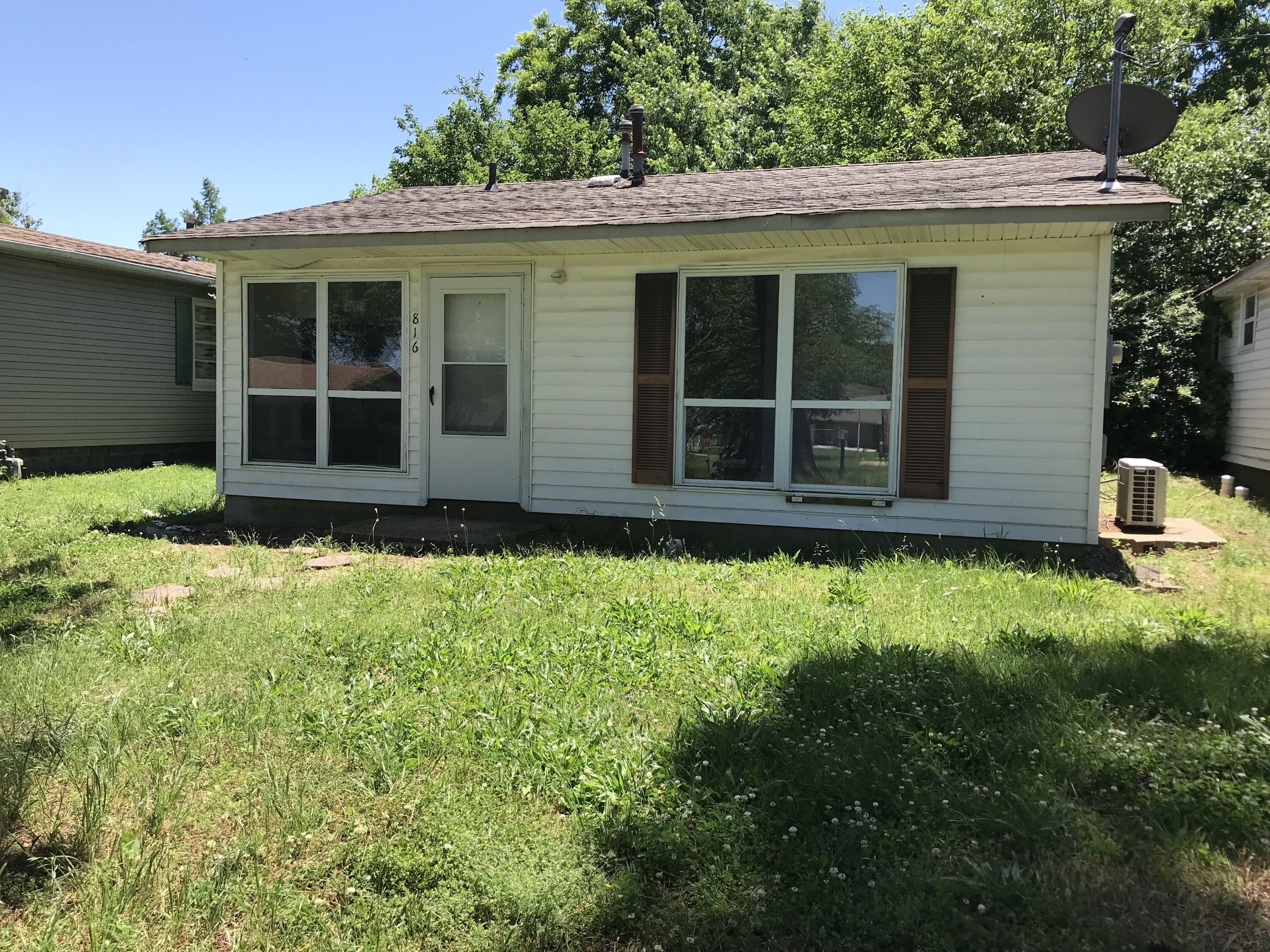 816 Howell Street